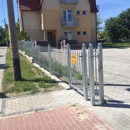 Homestay Willa Plaza Pokoje I Domki Z Widokiem Na Morze Dziwnow