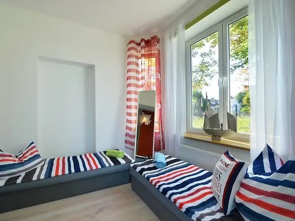 Willa Plaza Pokoje I Domki Z Widokiem Na Morze Séjour chez l'habitant Dziwnów