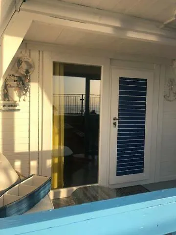 Willa Plaza Pokoje I Domki Z Widokiem Na Morze Séjour chez l'habitant *