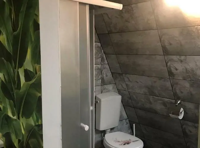 Willa Plaza Pokoje I Domki Z Widokiem Na Morze Séjour chez l'habitant Dziwnów